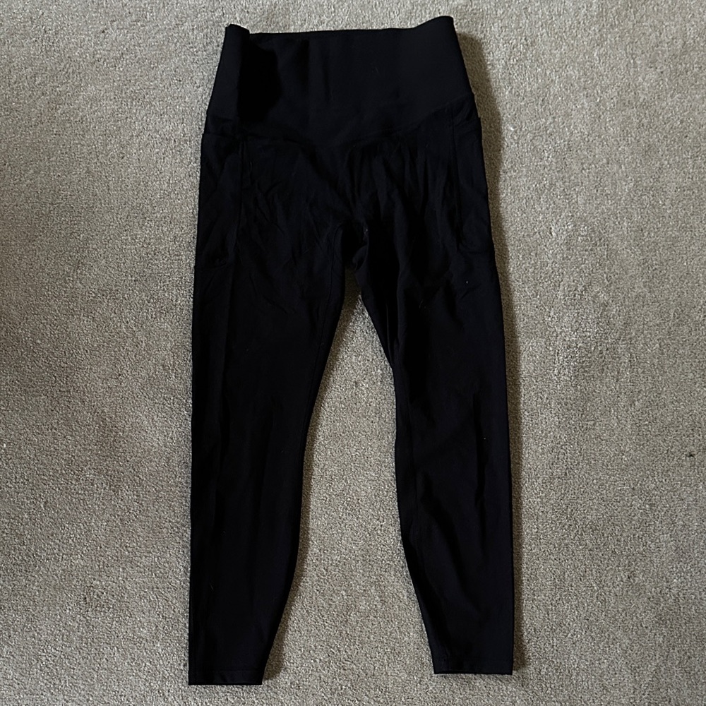 HALARA Classic Black Leggings